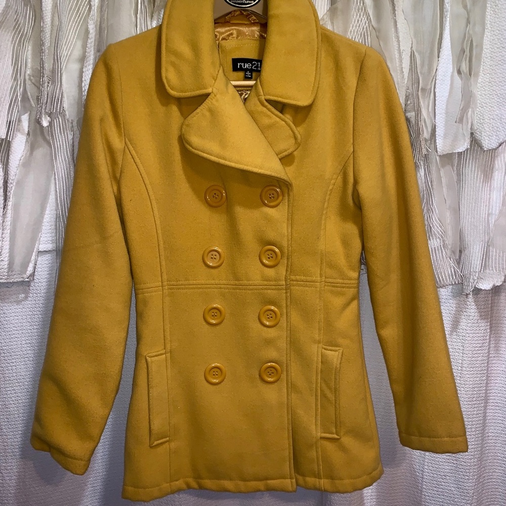 Pea coat